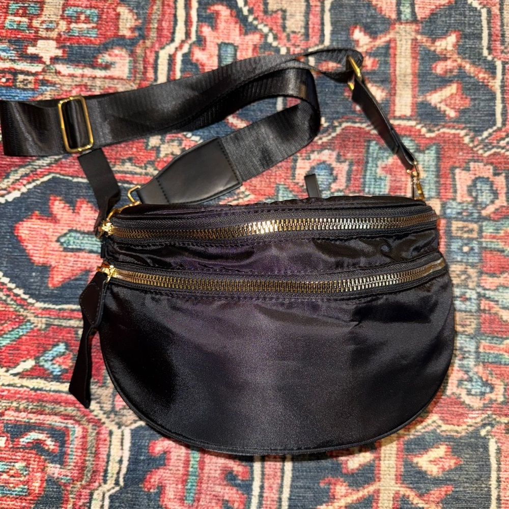 Oversized Nylon Bum Bag